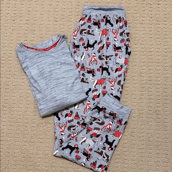Muk Luks Other - Muk Luks Woman’s Joggers Pajama Set With Holiday Dogs Novelty Print, Size Medium